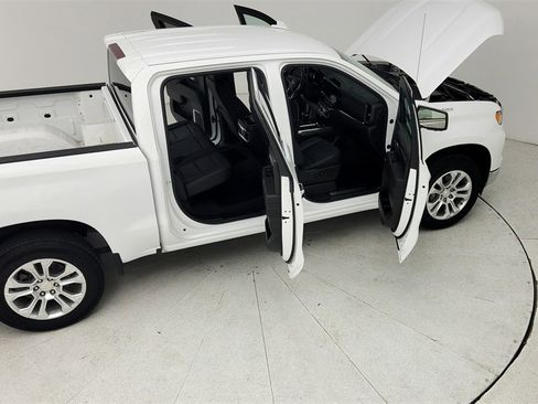 Certified 2023 Chevrolet Silverado 1500 LTZ image 42