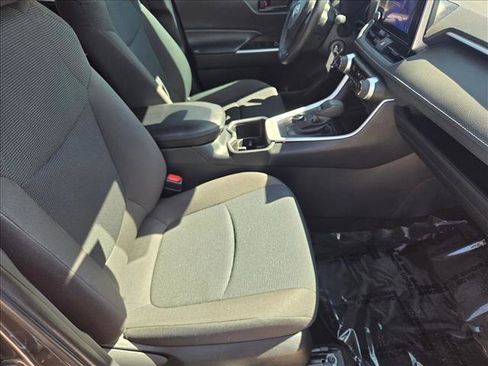 Certified 2023 Toyota RAV4 LE image 19