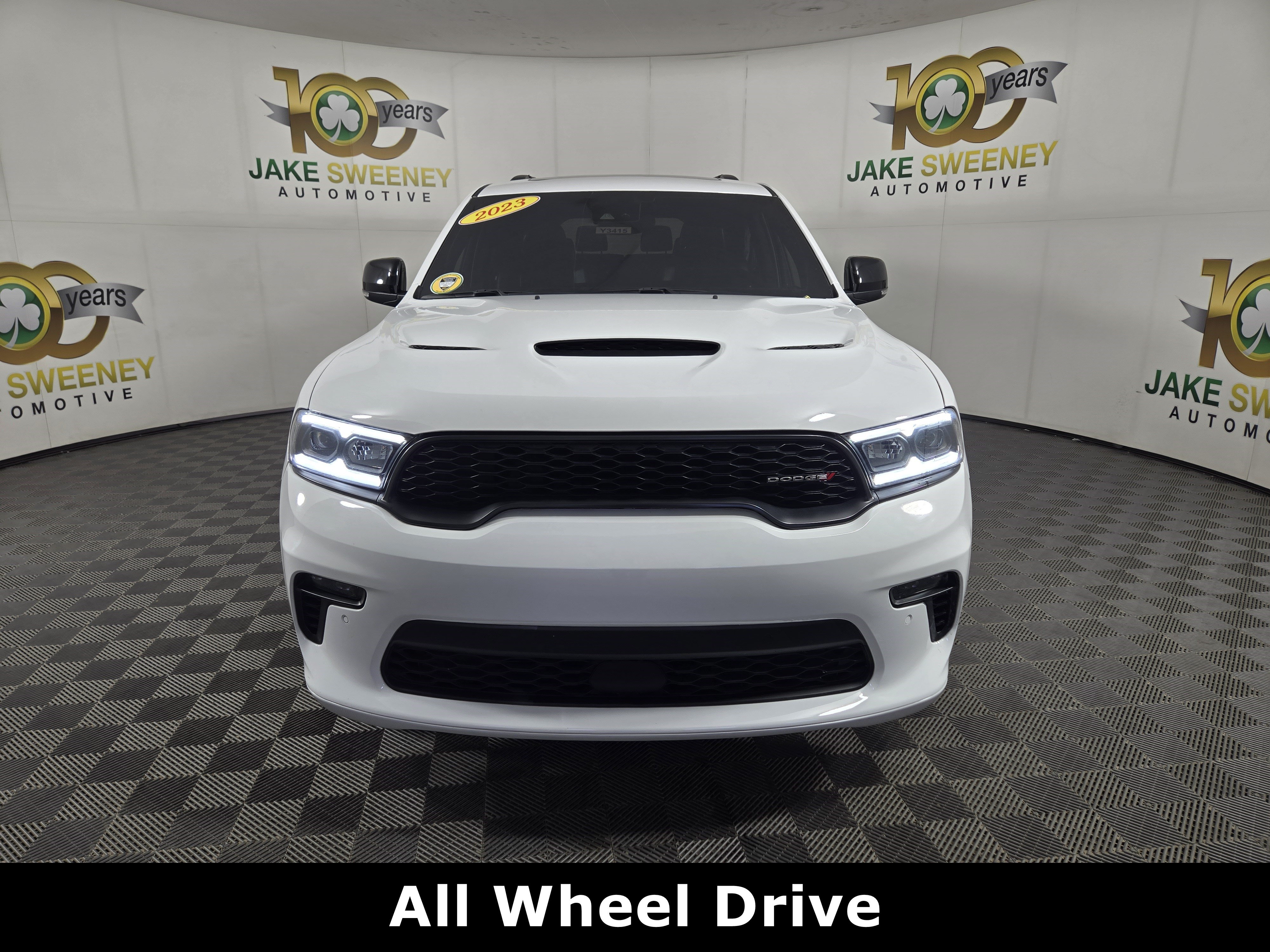 Used 2023 Dodge Durango R/T AWD/4WD image 2