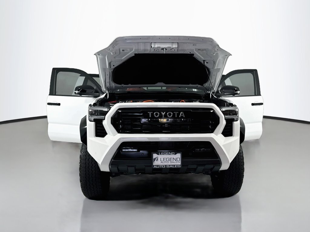 Used 2024 Toyota Tacoma TRD Pro AWD/4WD image 32