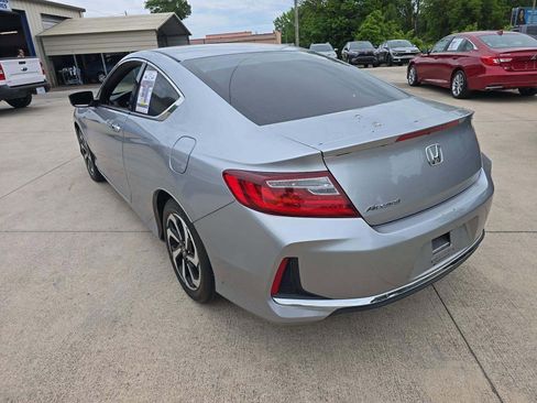 Used 2017 Honda Accord LX-S image 2