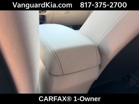 Certified 2025 Kia Soul LX w/ LX Technology Package FWD image 25