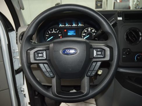 Used 2025 Ford E-350 and Econoline 350 Super Duty w/ Power Equipment Group RWD image 21