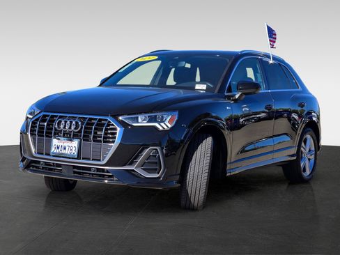 Used 2024 Audi Q3 2.0T Premium Plus w/ Premium Plus Package image 8