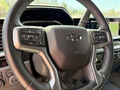 Used 2024 Chevrolet Silverado 1500 LT Trail Boss w/ Protection Package AWD/4WD image 25