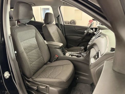 Used 2019 Chevrolet Equinox LT FWD image 34