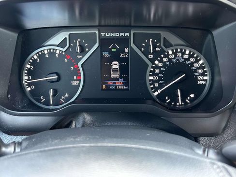 Used 2025 Toyota Tundra SR5 w/ SR5 Premium Package RWD image 31