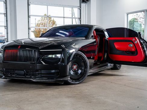 Used 2024 Rolls-Royce Spectre w/ Spectre Launch Package image 2