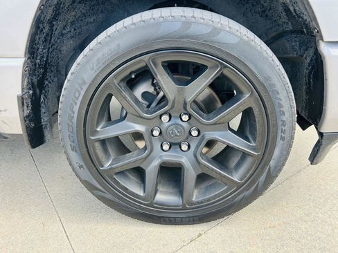 Used 2023 RAM 1500 Laramie AWD/4WD image 42
