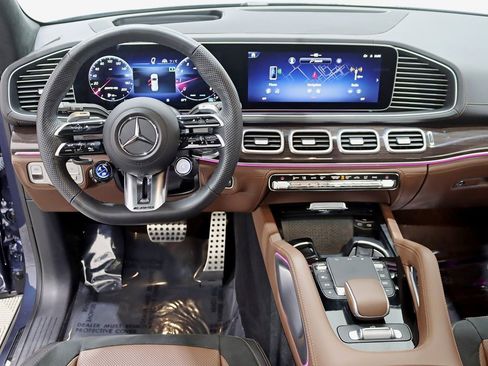 Used 2024 Mercedes-Benz GLS 63 AMG 4MATIC image 15