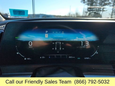 Used 2025 Kia Sportage SX Prestige image 18