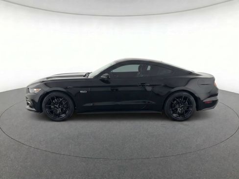 Used 2016 Ford Mustang GT RWD image 6