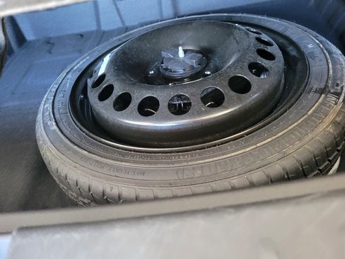 Certified 2022 Chevrolet TrailBlazer LT w/ Convenience Package image 39