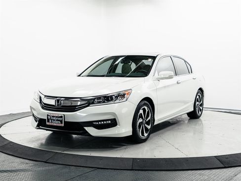 Used 2017 Honda Accord EX-L image 3