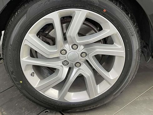 Used 2019 Land Rover Range Rover Sport HSE image 13