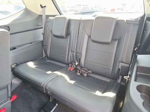 Used 2023 Volkswagen Atlas SE AWD/4WD image 10