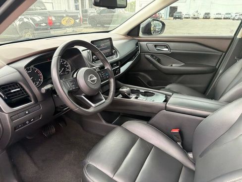 Used 2023 Nissan Rogue SL FWD image 15