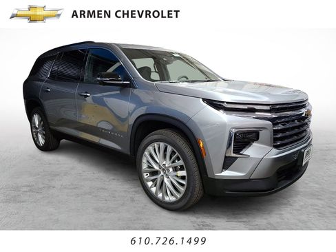New 2026 Chevrolet Traverse LT w/ Driver Confidence Package image 1