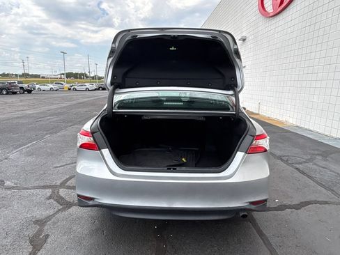 Used 2019 Toyota Camry LE w/ Convenience Package FWD image 30