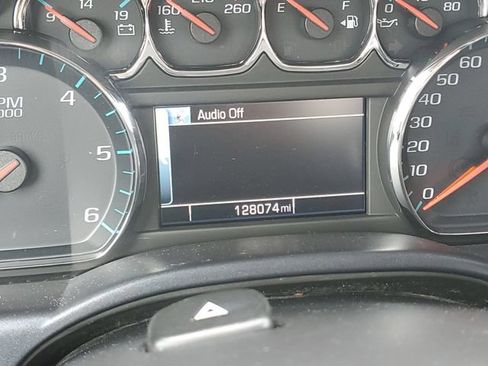 Used 2015 Chevrolet Silverado 1500 LT AWD/4WD image 12