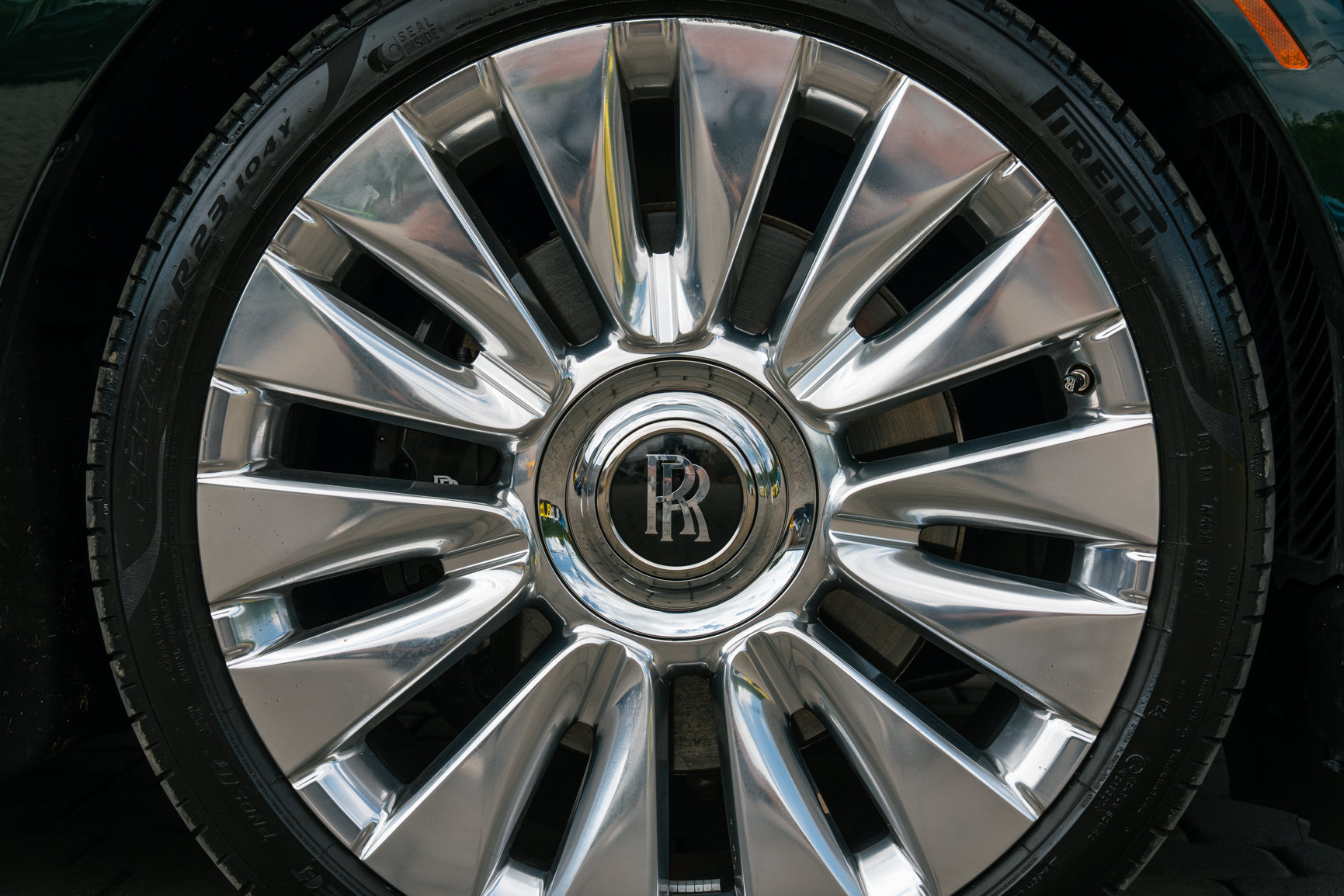 Used 2024 Rolls-Royce Spectre w/ Spectre Launch Package AWD/4WD image 42