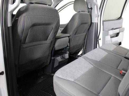 Used 2024 Ford F350 XLT w/ FX4 Off-Road Package image 30