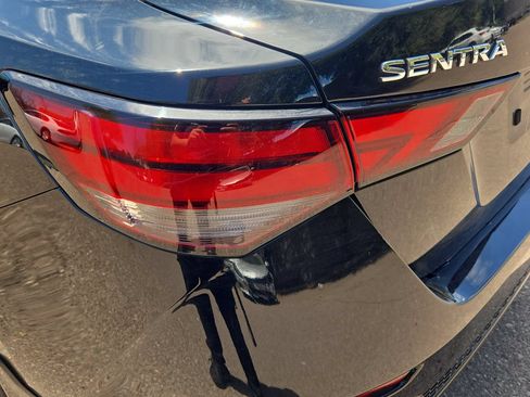 Used 2020 Nissan Sentra SV FWD image 19