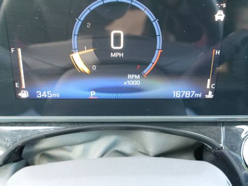 Certified 2024 Chevrolet Trax RS w/ Sunroof Package image 24