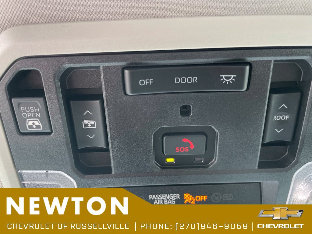 Used 2024 Toyota Tundra Limited w/ Power Package AWD/4WD image 19