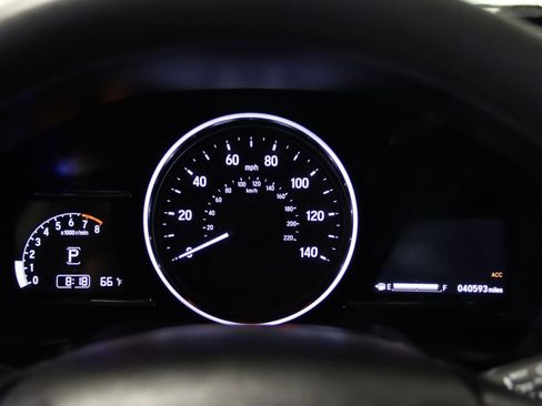 Used 2022 Honda HR-V EX image 39