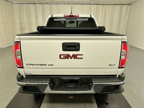 Used 2017 GMC Canyon SLT w/ Driver Alert Package image 21
