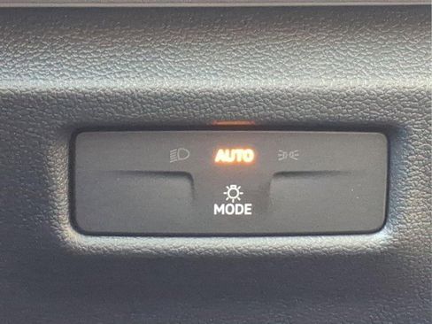 New 2026 Volkswagen Tiguan SE R-Line image 24