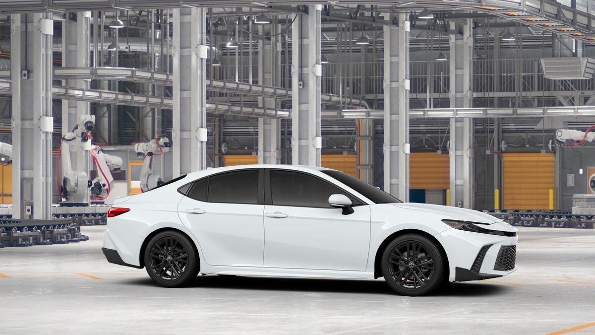 New 2026 Toyota Camry SE FWD image 15