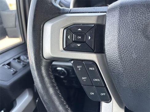 Used 2019 Ford F150 Lariat w/ Equipment Group 502A Luxury image 23