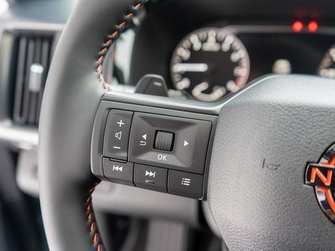 New 2026 Nissan Pathfinder SV image 19