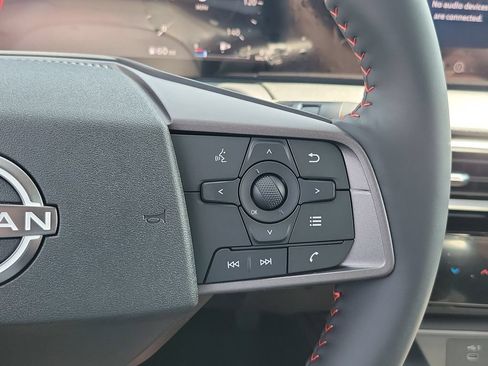 New 2026 Nissan Sentra SR w/ Floor Mat Package FWD image 9