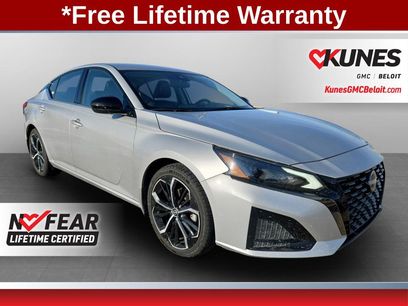 Used 2023 Nissan Altima 2.5 SR