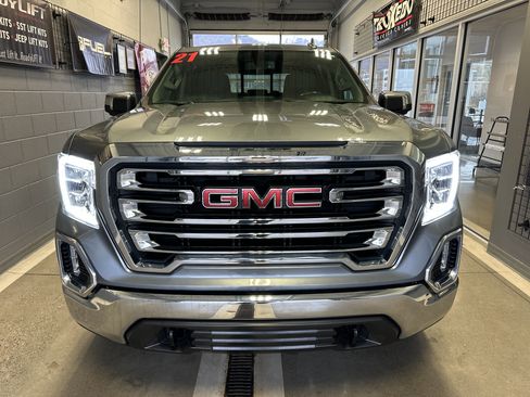 Used 2021 GMC Sierra 1500 SLT w/ SLT Premium Package image 5
