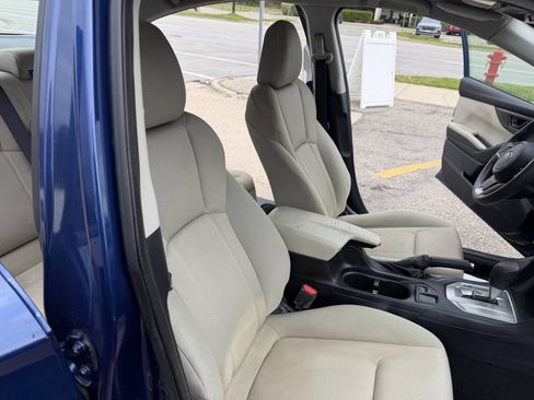Used 2017 Subaru Impreza 2.0i AWD/4WD image 19