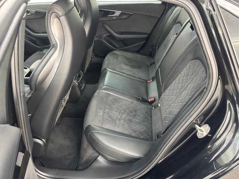 Used 2023 Audi S4 Premium w/ Convenience Package AWD/4WD image 14