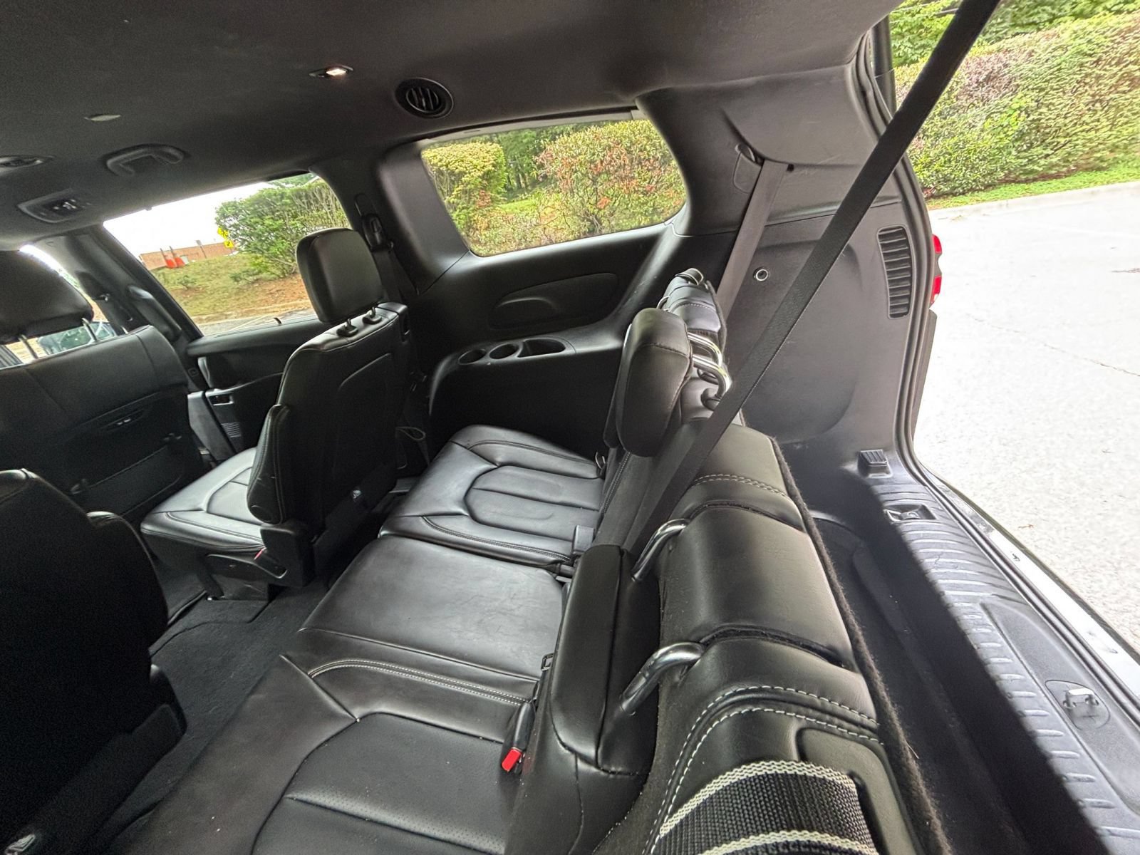 Used 2025 Chrysler Pacifica Select FWD image 24