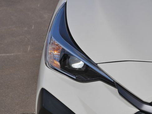 Used 2025 Subaru Crosstrek 2.0i Premium w/ Crosstrek Mirror Package image 16