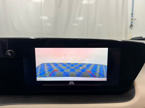 Used 2024 Buick Encore GX Avenir w/ Avenir Convenience Package image 28