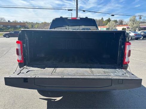 Used 2023 Ford F150 Lariat w/ Equipment Group 502A High AWD/4WD image 8