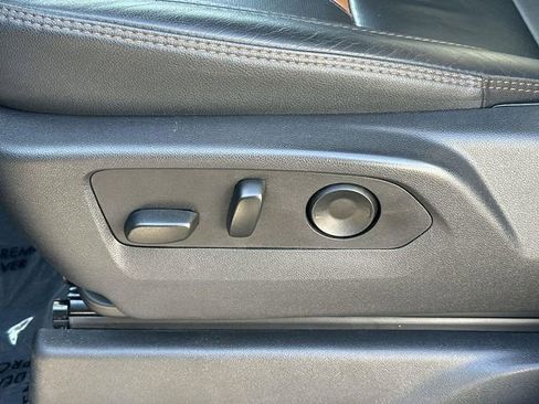 Used 2025 GMC Sierra 1500 AT4 image 33