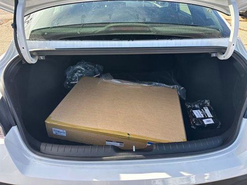 New 2026 Hyundai Elantra Sport image 10