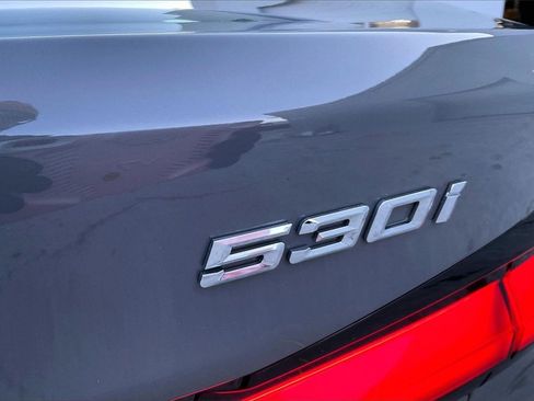 Used 2021 BMW 530i xDrive w/ Convenience Package image 24