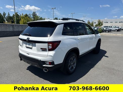 Used 2025 Honda Passport TrailSport image 7