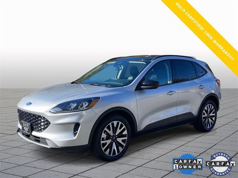 Certified 2020 Ford Escape SE Sport image 3