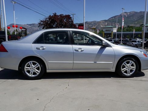 Used 2006 Honda Accord EX-L image 9